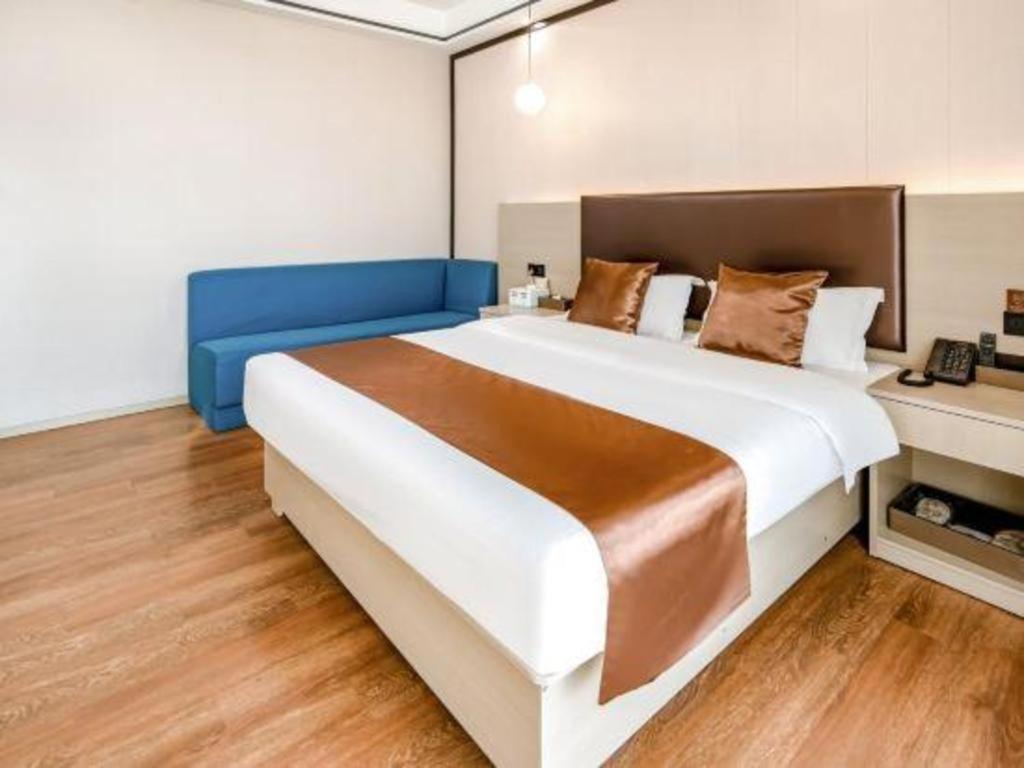 Gya Changzhou Wujin District Hutang New Era Furniture Plaza Hotel Esterno foto