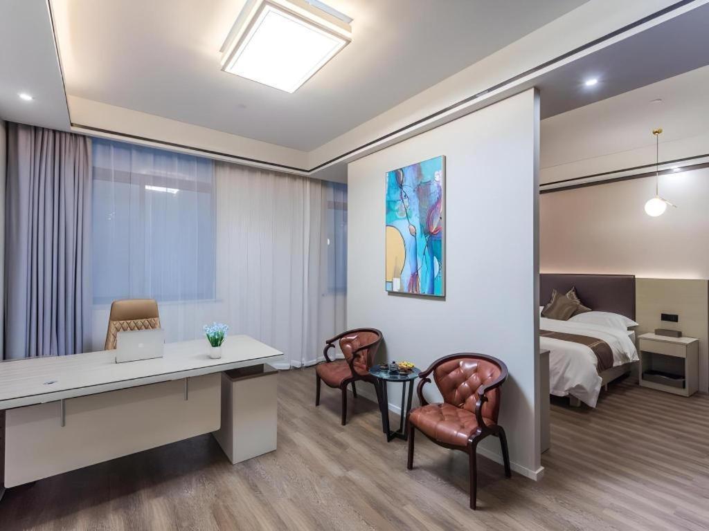 Gya Changzhou Wujin District Hutang New Era Furniture Plaza Hotel Esterno foto