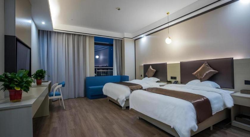 Gya Changzhou Wujin District Hutang New Era Furniture Plaza Hotel Esterno foto